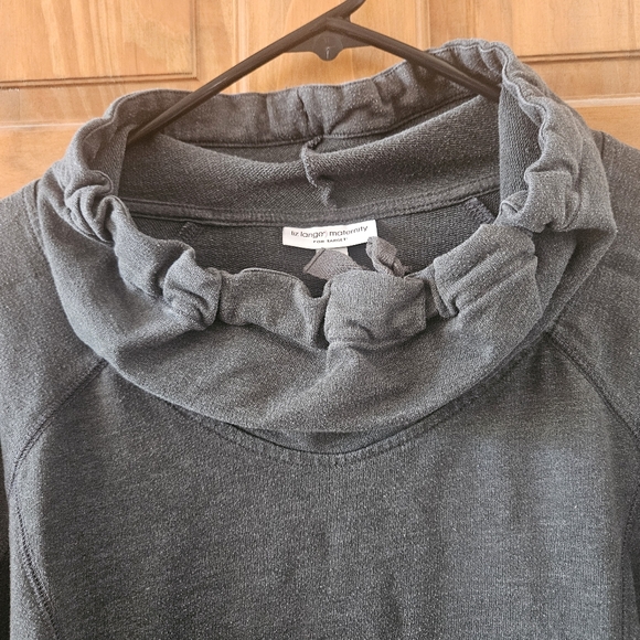 Liz Lange Maternity Women's Sweatshirt - Picture 4 of 6